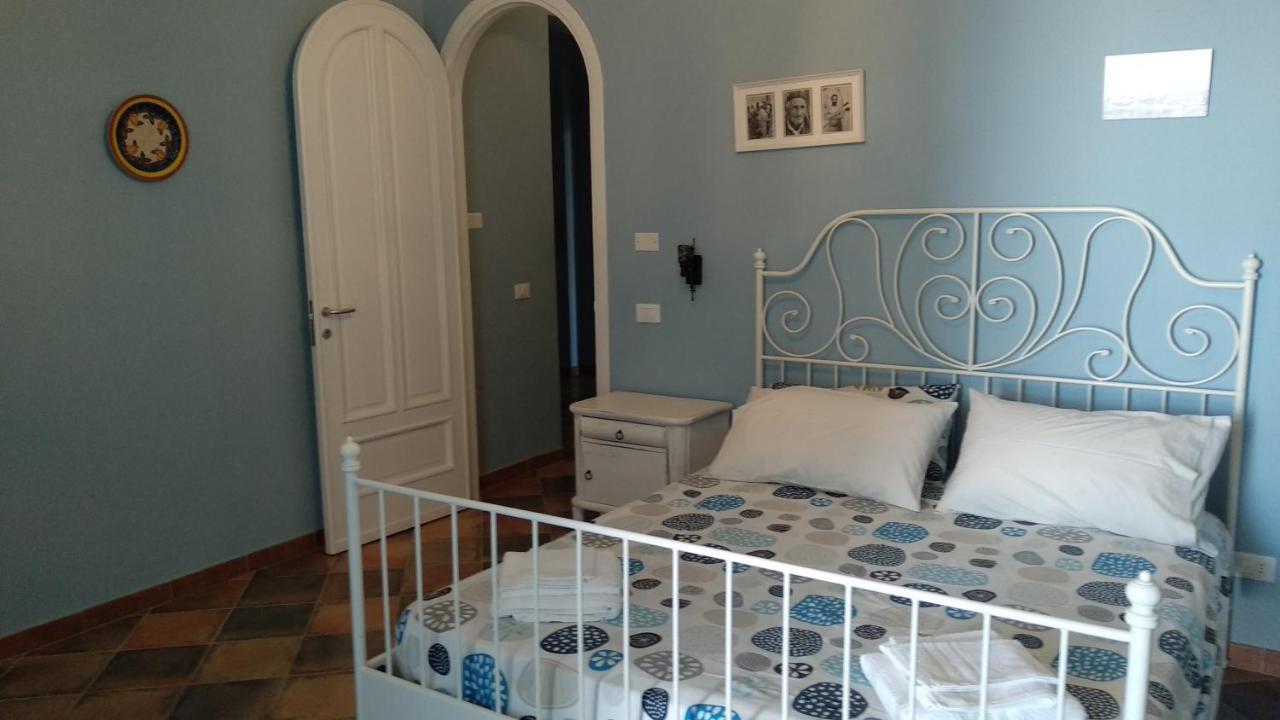 Nereidi Bed & Breakfast ซานตาฟลาวิอา ภายนอก รูปภาพ